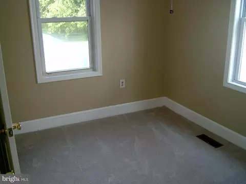 Bedroom - 214 S George St, Ranson, WV 25438 photo 1 of 1