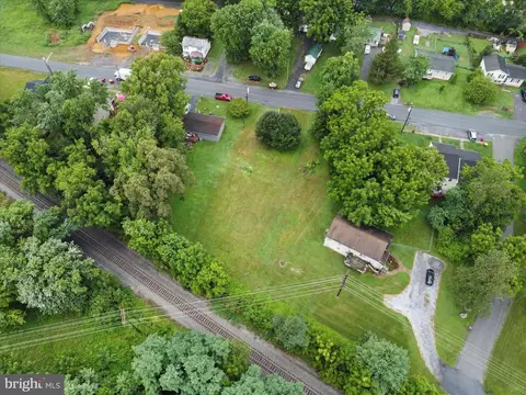 406 Burns St, Ranson, WV 25438 photo 7