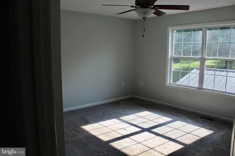 8 Cottontail Dr, Ranson, WV 25438 photo 13