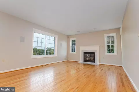 Living - 432 Quail Run Rd, Summit Point, WV 25446 photo 3 of 3