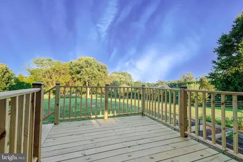 Exterior - 432 Quail Run Rd, Summit Point, WV 25446 photo 5 of 11