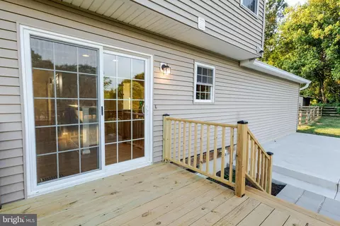 Exterior - 432 Quail Run Rd, Summit Point, WV 25446 photo 6 of 11