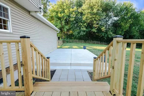 Exterior - 432 Quail Run Rd, Summit Point, WV 25446 photo 7 of 11