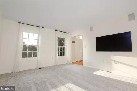 Living - 432 Quail Run Rd, Summit Point, WV 25446 photo 1 of 3