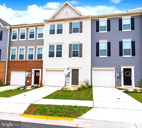 44 Stembogan Ct, Charles Town, WV 25414