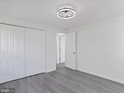 Bedroom - 123 Plum Tree Ln, Ranson, WV 25438 photo 3 of 5