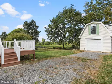 Exterior - 123 Plum Tree Ln, Ranson, WV 25438 photo 3 of 8