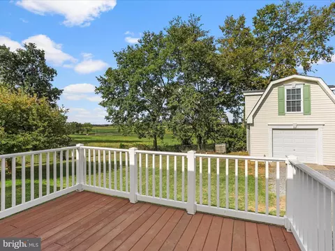 Exterior - 123 Plum Tree Ln, Ranson, WV 25438 photo 2 of 8