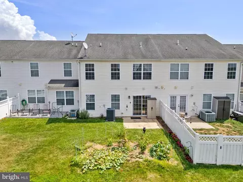 92 Fuzzy Tail Dr, Ranson, WV 25438 photo 32
