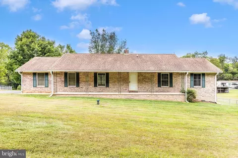59 Shade Ln, Shepherdstown, WV 25443