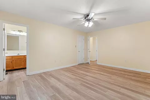 Bedroom - 28 Mopsy Ct, Ranson, WV 25438 photo 5 of 5