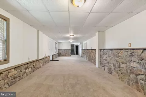 Entry Way - 28 Mopsy Ct, Ranson, WV 25438 photo 3 of 3