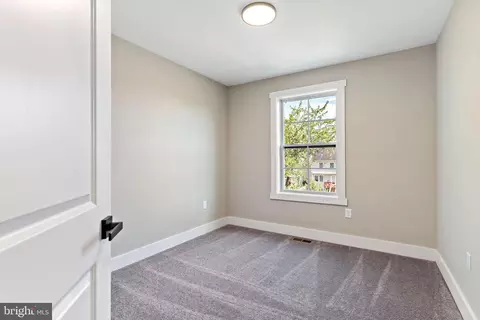Bedroom - 410 E 7th Ave, Ranson, WV 25438 photo 6 of 8