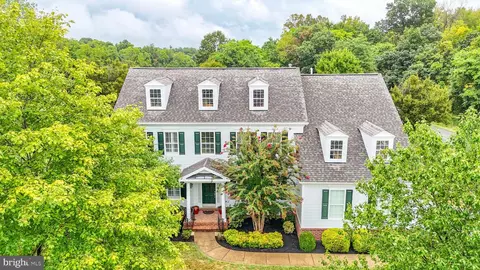 22 Reachcliff Cir, Shepherdstown, WV 25443