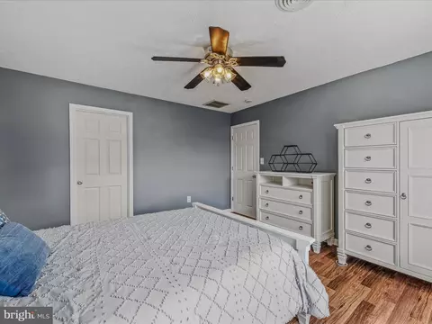 571 Oak Lee Dr, Ranson, WV 25438 photo 11