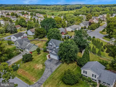 571 Oak Lee Dr, Ranson, WV 25438 photo 37