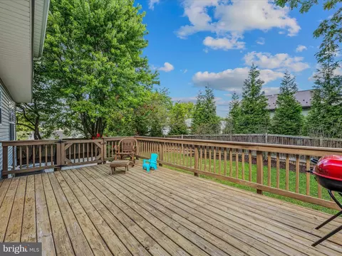 571 Oak Lee Dr, Ranson, WV 25438 photo 24