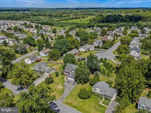 571 Oak Lee Dr, Ranson, WV 25438 photo 42