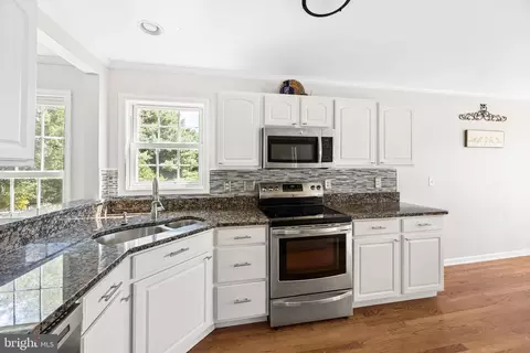 Kitchen - 60 Trix Ct, Ranson, WV 25438 photo 4 of 4