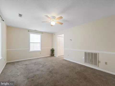 208 S Marshall St, Ranson, WV 25438 photo 5