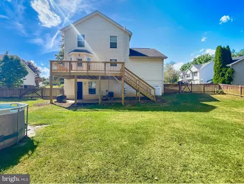 Exterior - 48 Mopsy Ct, Ranson, WV 25438 photo 3 of 5