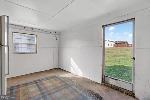 605 N Marshall St, Ranson, WV 25438 photo 15