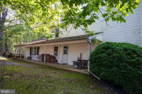 Exterior - 364 Knott Rd, Shepherdstown, WV 25443 photo 4 of 9
