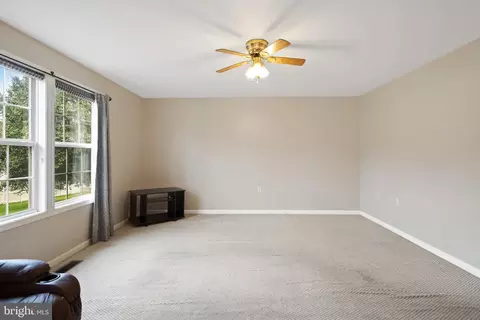 112 Brin Dr, Ranson, WV 25438 photo 6