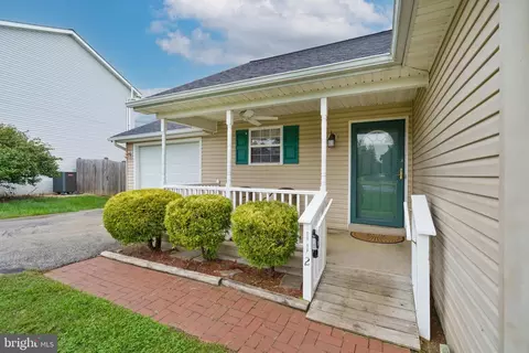 112 Brin Dr, Ranson, WV 25438 photo 3