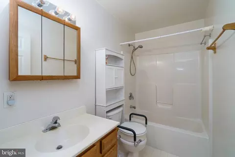 112 Brin Dr, Ranson, WV 25438 photo 18
