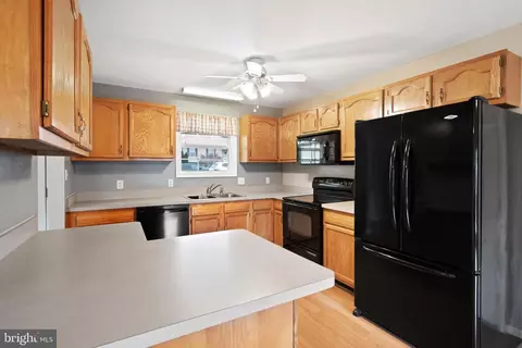 112 Brin Dr, Ranson, WV 25438 photo 10