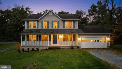 252 Foothill Ln, Harpers Ferry, WV 25425