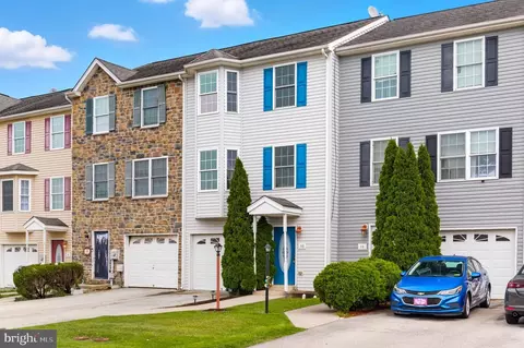 Exterior - 55 Fuzzy Tail Dr, Ranson, WV 25438 photo 5 of 5