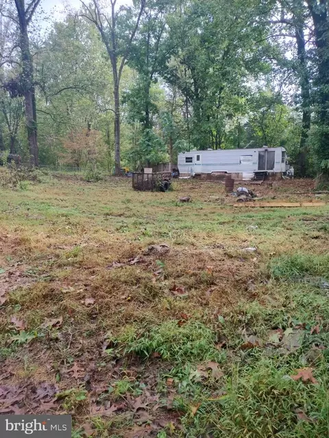 23 Heavenwood Ln, Harpers Ferry, WV 25425