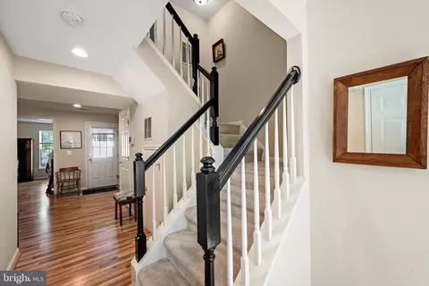 Entry Way - 1349 Mare St, Ranson, WV 25438 photo 4 of 9