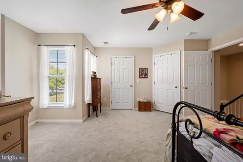 Bedroom - 1349 Mare St, Ranson, WV 25438 photo 6 of 7