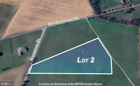 1196 Van Clevesville Rd, Kearneysville, WV 25430