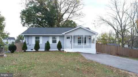 124 E Park Ave, Ranson, WV 25438
