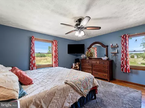 Bedroom - 116 Rehoboth Ln, Summit Point, WV 25446 photo 1 of 5