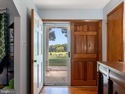 Entry Way - 116 Rehoboth Ln, Summit Point, WV 25446 photo 1 of 4