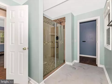 Entry Way - 21 Rock Spring Ln, Shepherdstown, WV 25443 photo 4 of 4