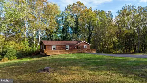 174 Byer Ln, Shepherdstown, WV 25443