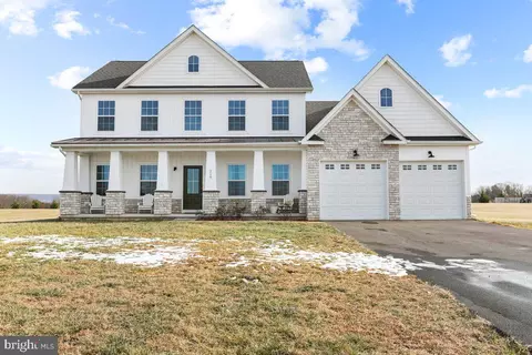 219 Summerfield Way, Shenandoah Junction, WV 25442