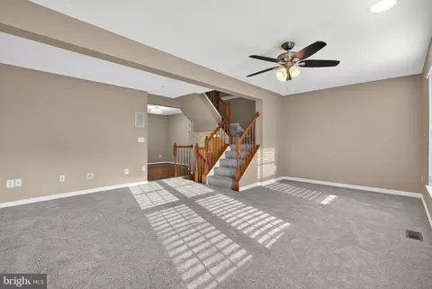 Living - 1353 Mare St, Ranson, WV 25438 photo 3 of 4