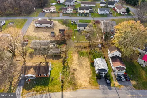 406 E 11th Ave, Ranson, WV 25438 photo 14