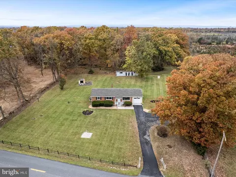 View/Area - 2311 Summit Point Rd, Summit Point, WV 25446 photo 2 of 4