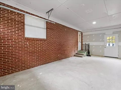 Entry Way - 2311 Summit Point Rd, Summit Point, WV 25446 photo 3 of 3