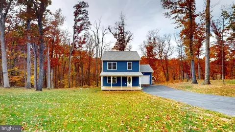 131 Chrissys Cir, Harpers Ferry, WV 25425