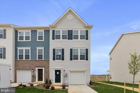 35 Winterplace Dr, Charles Town, WV 25414