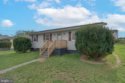 Other - 304 S Reymann St, Ranson, WV 25438 photo 2 of 18
